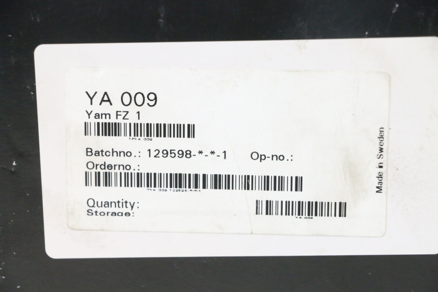 photo de AMORTIGUADOR TRASERO YAMAHA FZ8 800 (2010 - 2016) - Zoom sobre los componentes
