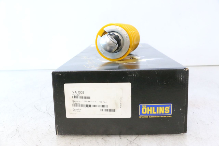 photo de AMORTIGUADOR TRASERO YAMAHA FZ8 800 (2010 - 2016) - Primer plano de alta resolución