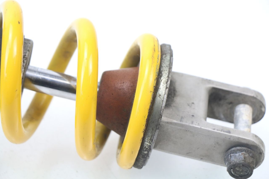 photo de AMORTIGUADOR TRASERO SUZUKI GSX-R GSXR 600 (2008 - 2010) - Primer plano técnico