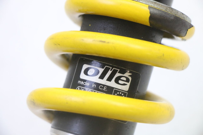 photo de AMORTIGUADOR TRASERO DERBI SENDA SM DRD 50 (2008 - 2013) - Primer plano técnico