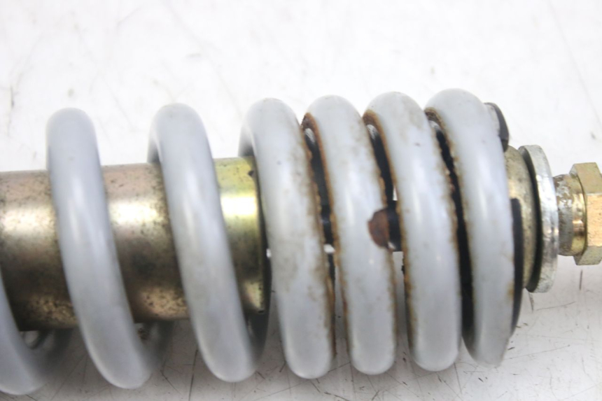 photo de AMORTIGUADOR TRASERO SUZUKI SMX SUPERMOTARD 50 (1996 - 2001) - Primer plano técnico