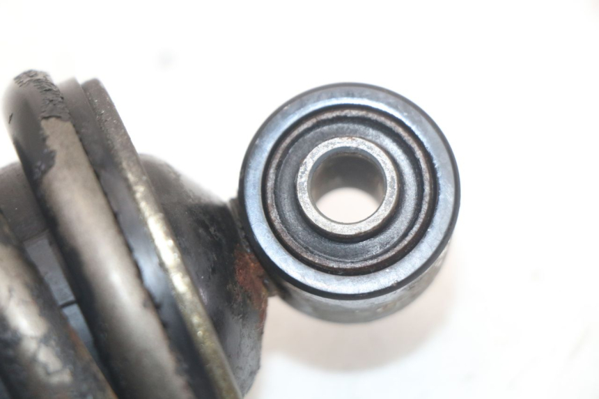 photo de AMORTIGUADOR TRASERO SUZUKI GS F 500 (2004 - 2007) - Marcados y referencias originales