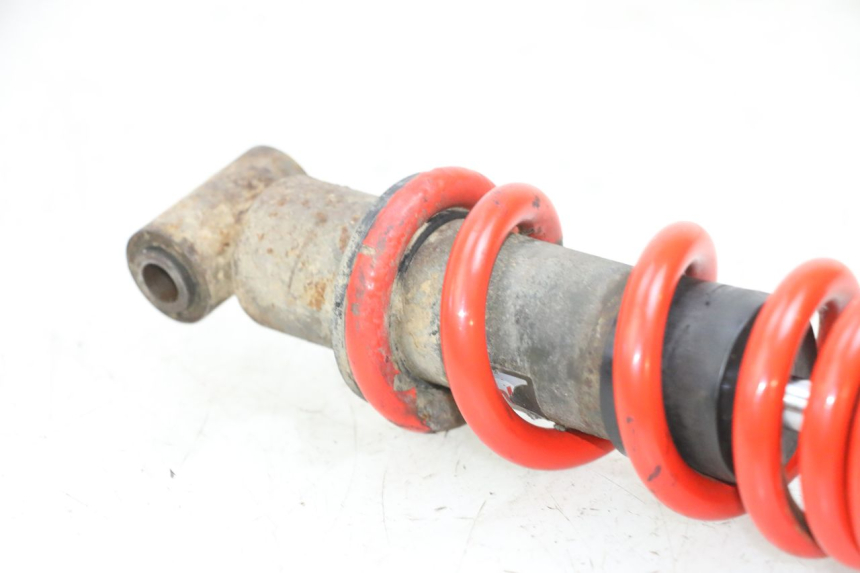 photo de AMORTIGUADOR TRASERO YAMAHA TZR 50 (2008 - 2016) - Primer plano técnico