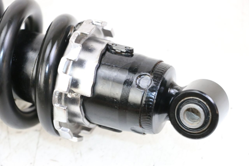 photo de AMORTIGUADOR TRASERO YAMAHA TRACER 7 700 (2020 - 2024) - Estado de la superficie y material