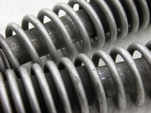 photo de AMORTIGUADOR TRASERO YAMAHA YBR CUSTOM 125 (2008 - 2010) - Zoom estado de uso