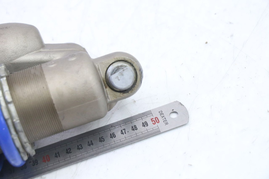 photo de AMORTIGUADOR TRASERO YAMAHA YZF YZ-F 450 (2014 - 2016) - Primer plano de alta resolución