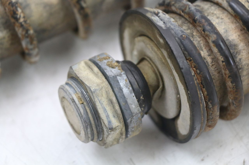 photo de AMORTIGUADOR DELANTERO HONDA TRX 300 (1988 - 2000) - Otra perspectiva