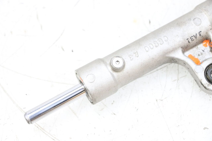 photo de AMORTIGUADOR DIRECCIÓN SUZUKI GSXR GSX-R 1000 (2003 - 2004) - Detalles de los puntos de fijación