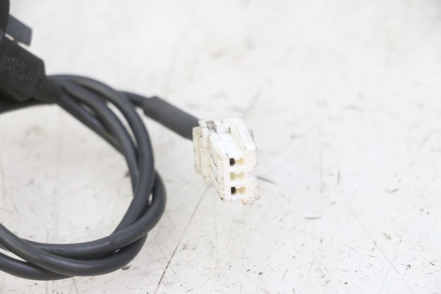 photo de ANTENA TRANSPONDEDOR PEUGEOT ELYSTAR 125 (2002 - 2007) - Zoom estado de uso