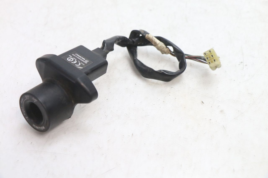 photo de ANTENA TRANSPONDEDOR YAMAHA FJR 1300 (2001 - 2005) - Vista principal