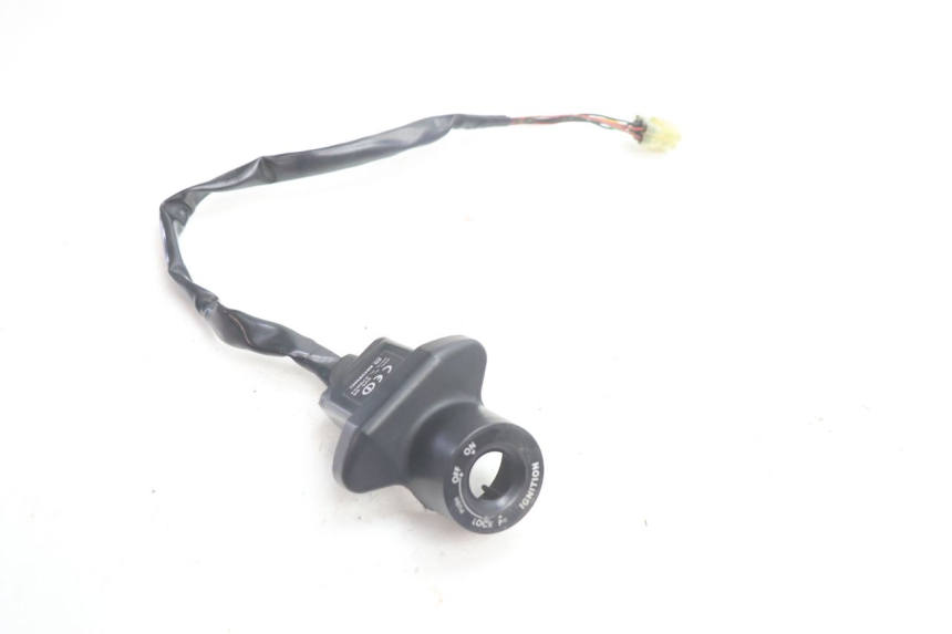 photo de ANTENA TRANSPONDEDOR YAMAHA FJR 1300 (2001 - 2005) - Detalle de la pieza