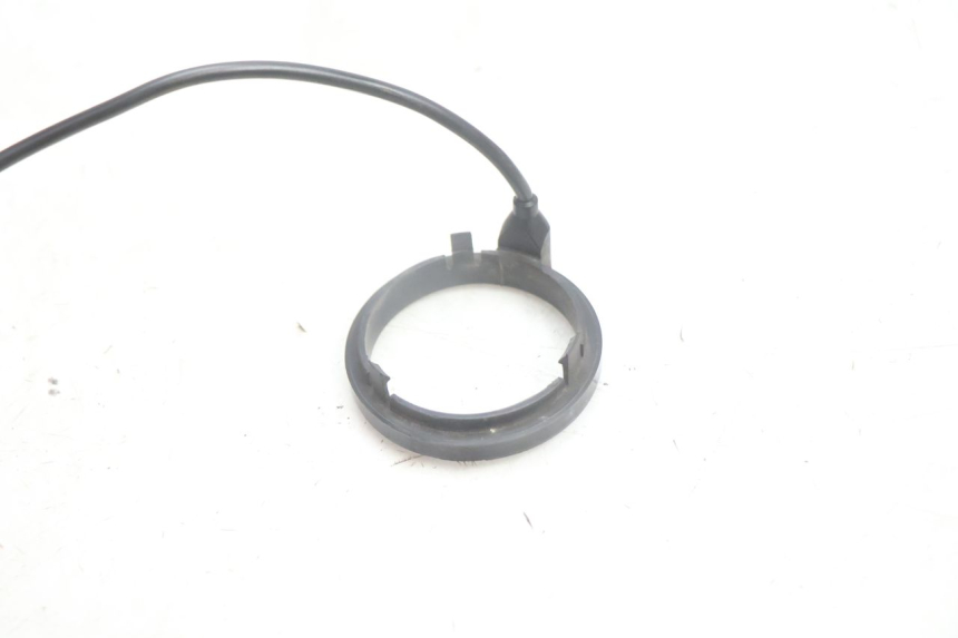 photo de ANTENA TRANSPONDEDOR PIAGGIO LIBERTY 125 (1998 - 2008) - Primer plano técnico