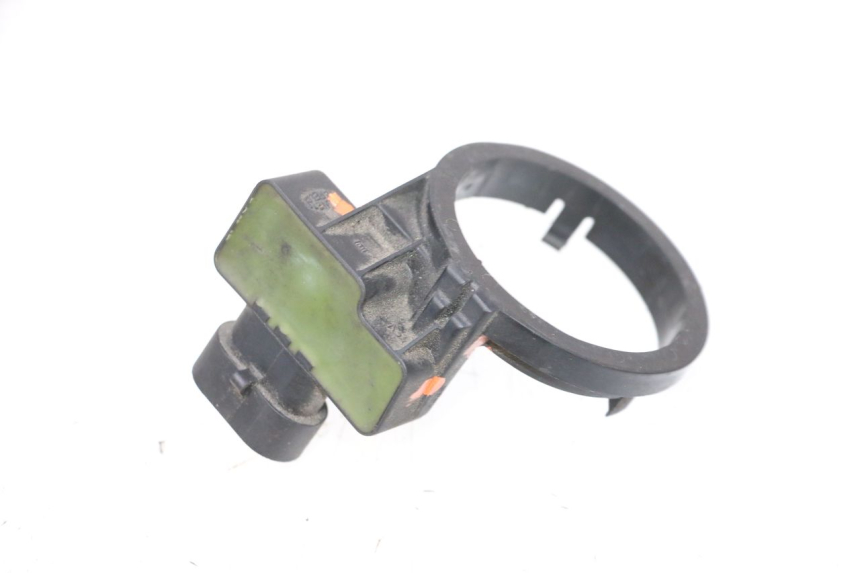 photo de ANTENA TRANSPONDEDOR PIAGGIO MP3 RL 250 (2006 - 2010) - Otra perspectiva
