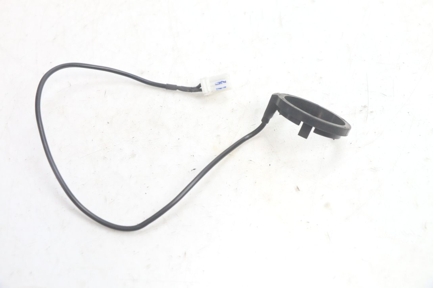photo de ANTENA TRANSPONDEDOR PIAGGIO MP3 125 (2006 - 2014) - Vista principal