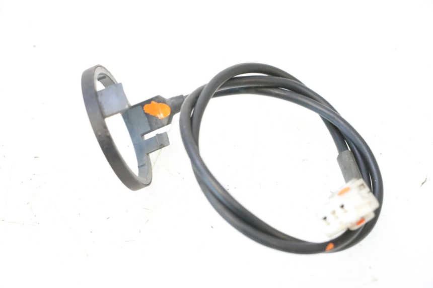 photo de ANTENA TRANSPONDEDOR PEUGEOT SATELIS COMPRESSOR K15 125 (2006 - 2009) - Zoom estado de uso
