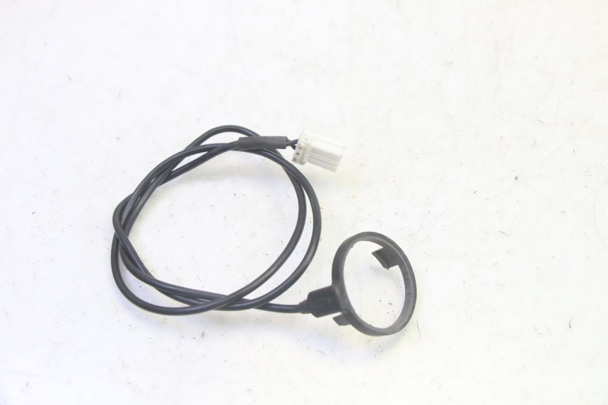 photo de ANTENA TRANSPONDEDOR PEUGEOT VIVACITY 100 (1999 - 2008) - Zoom estado de uso