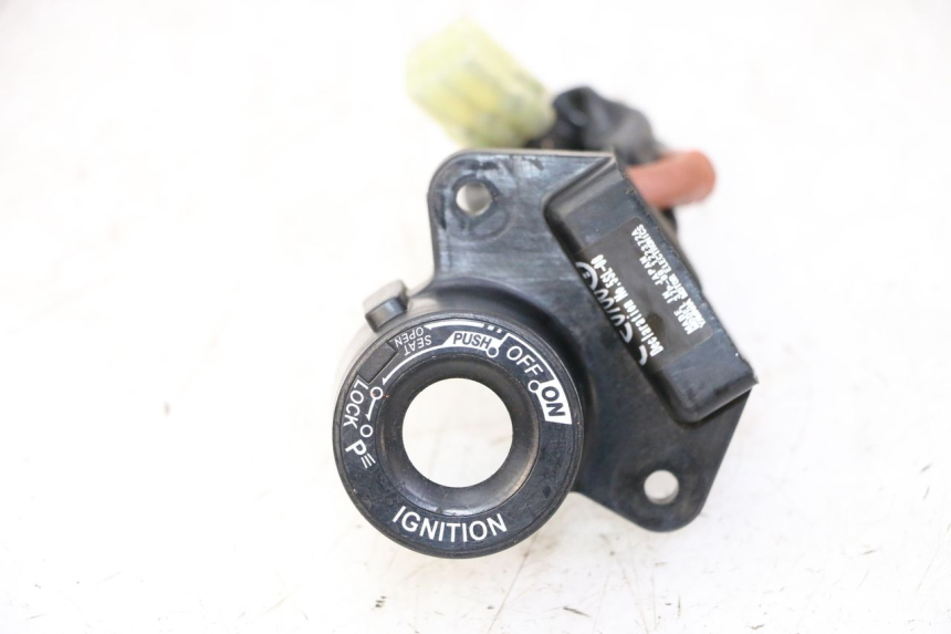 photo de ANTENA TRANSPONDEDOR YAMAHA X-MAX XMAX 125 (2010 - 2013) - Vista principal