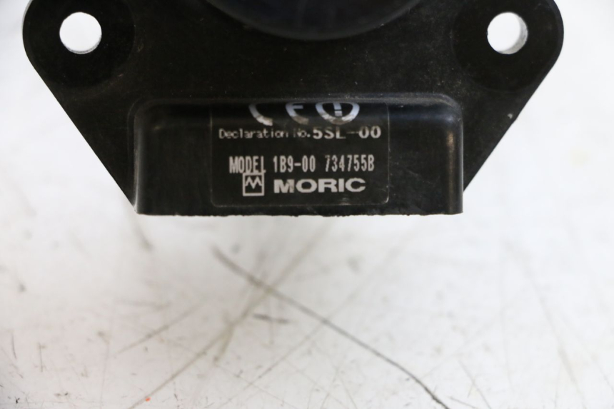 photo de ANTENA TRANSPONDEDOR YAMAHA XMAX X-MAX 125 (2006 - 2009) - Estado de la superficie y material