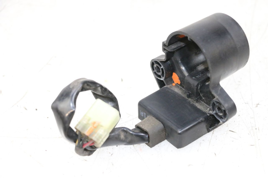 photo de ANTENA TRANSPONDEDOR YAMAHA XMAX X-MAX 125 (2006 - 2009) - Detalles de los puntos de fijación