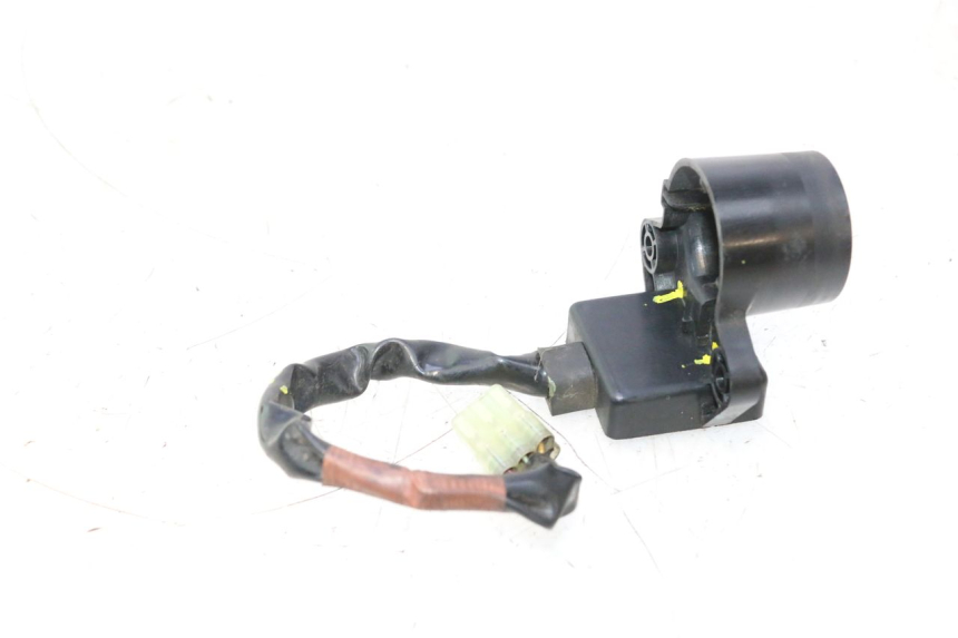 photo de ANTENA TRANSPONDEDOR YAMAHA X-MAX XMAX 125 (2010 - 2013) - Detalles de los puntos de fijación