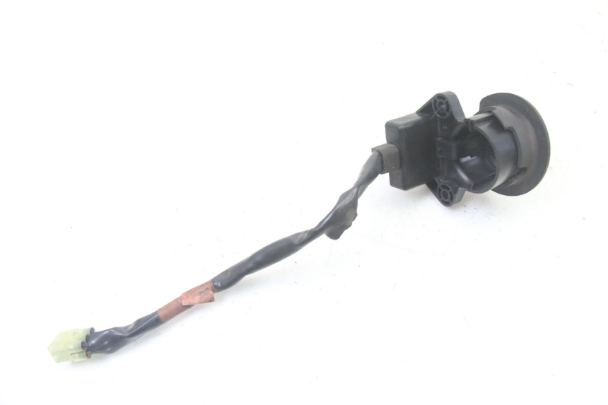photo de ANTENA TRANSPONDEDOR YAMAHA YP X-MAX XMAX 400 (2014 - 2017) - Primer plano técnico