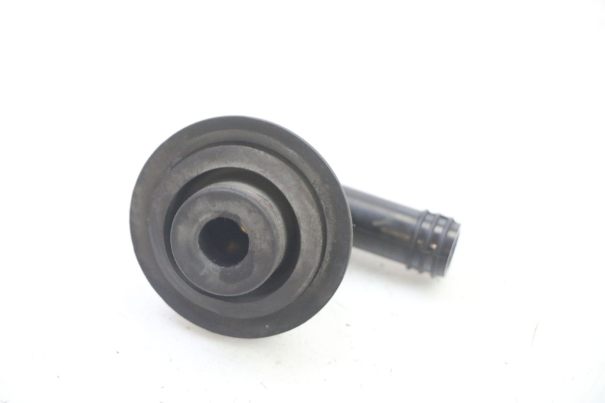 photo de PIPA PEUGEOT VIVACITY NEW 2T 50 (2008 - 2017) - Zoom estado de uso