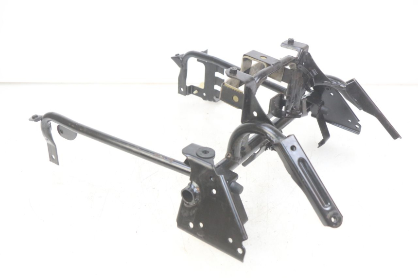 photo de ARAÑA FRONTAL SUZUKI BURGMAN 650 (2002 - 2004) - Otra perspectiva