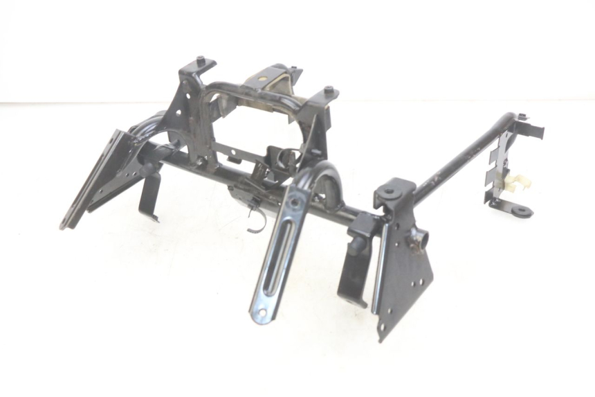 photo de ARAÑA FRONTAL SUZUKI BURGMAN 650 (2002 - 2004) - Primer plano técnico