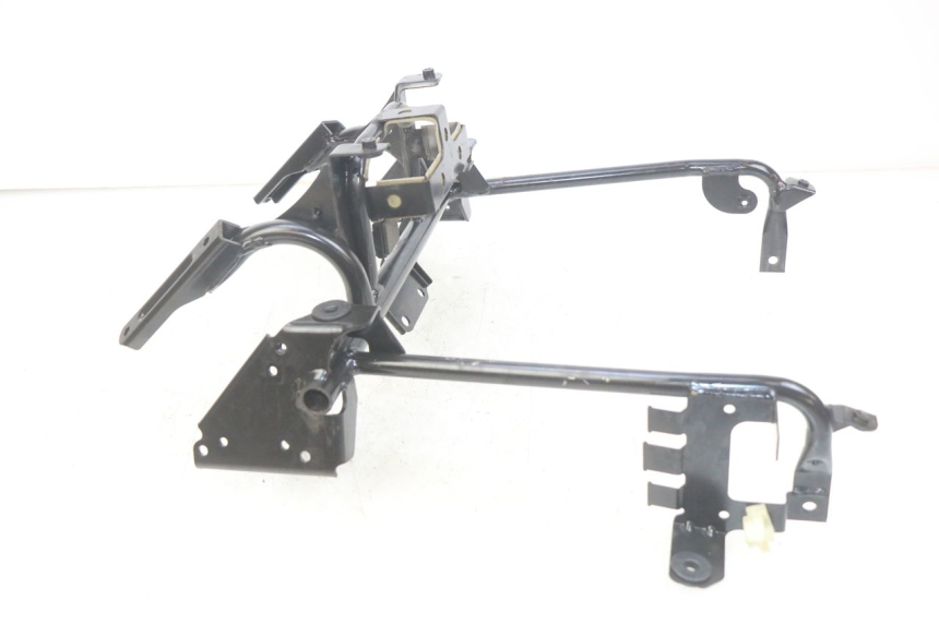 photo de ARAÑA FRONTAL SUZUKI BURGMAN 650 (2002 - 2004) - Vista general del producto