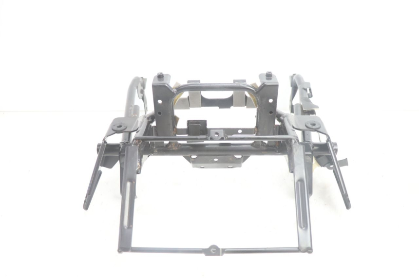 photo de CARENADO FRONTAL ARA SUZUKI BURGMAN EXECUTIVE ABS 650 (2006 - 2012) - Primer plano técnico