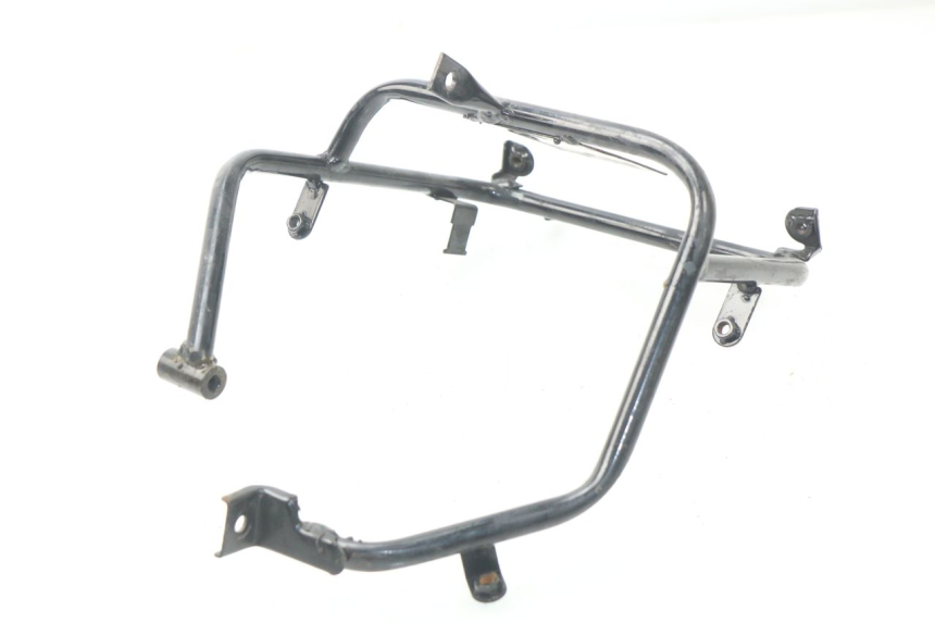 photo de CARENADO FRONTAL ARA ERIDER CARGO 1 (2009 - 2018) - Detalle de la pieza