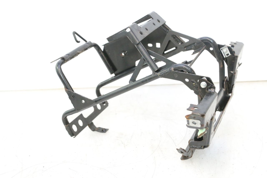 photo de CARENADO FRONTAL ARA PEUGEOT CITYSTAR 2T 50 (2018 - 2021) - Detalle de la pieza