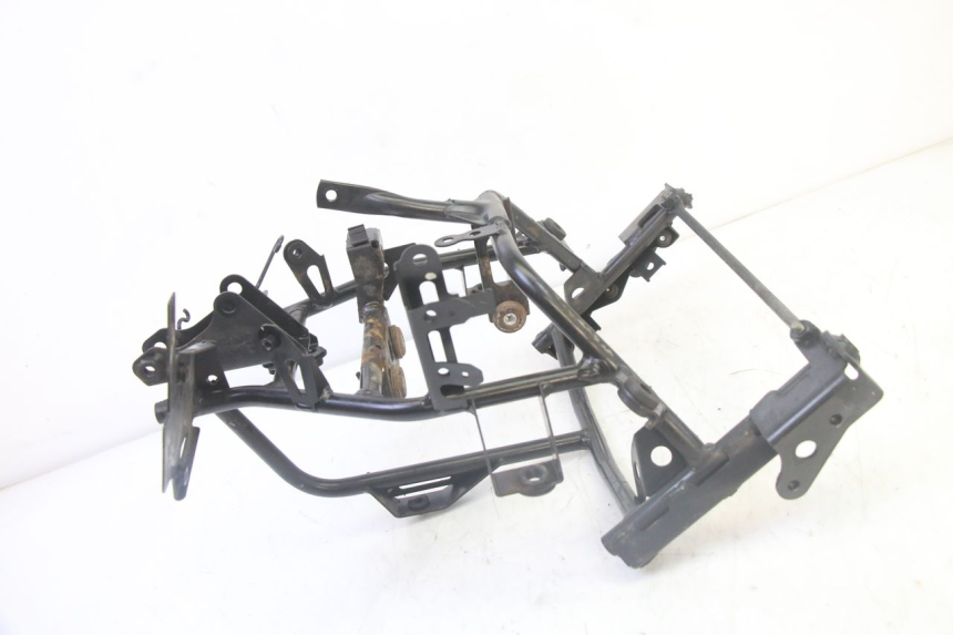 photo de ARAÑA FRONTAL HONDA FES S-WING SWING ABS 125 (2007 - 2015) - Otra perspectiva