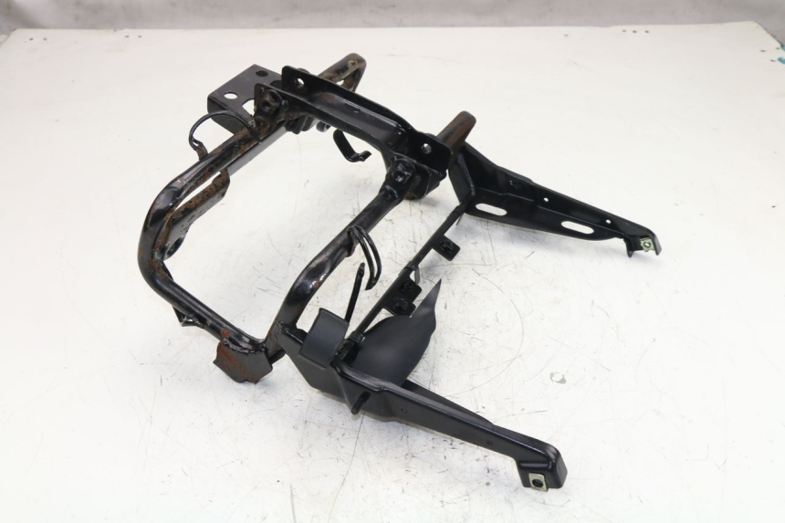 photo de CARENADO FRONTAL ARA SYM JOYRIDE 125 (2002 - 2009) - Detalle de la pieza