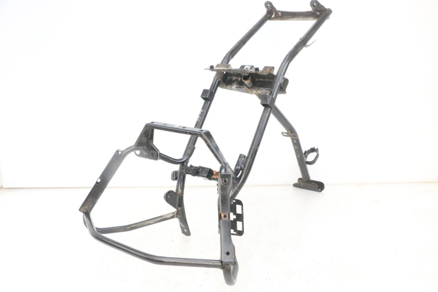 photo de CARENADO FRONTAL ARA PIAGGIO MP3 LT 300 (2010 - 2016) - Primer plano técnico