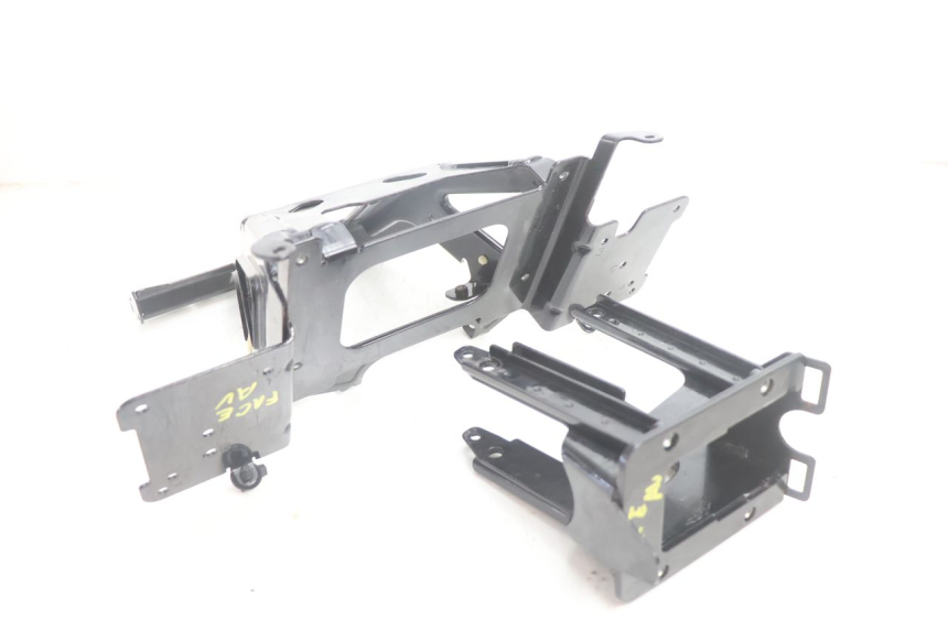 photo de CARENADO FRONTAL ARA HARLEY DAVIDSON ROAD GLIDE FLTRXSE 1920 (2018 - 2022) - Vista general del producto