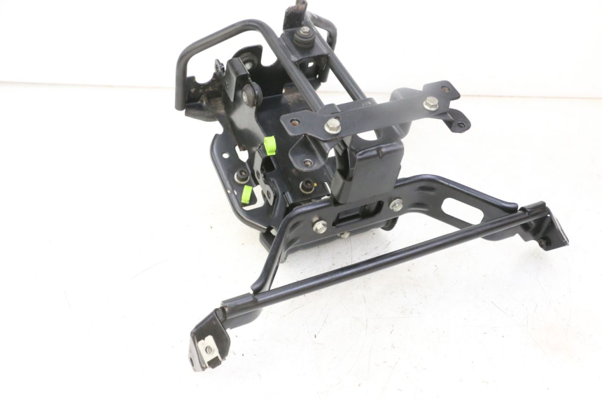 photo de CARENADO FRONTAL ARA PEUGEOT SATELIS 125 (2013 - 2018) - Otra perspectiva