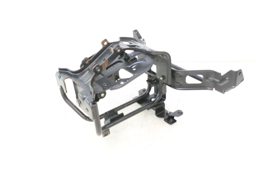 photo de CARENADO FRONTAL ARA PEUGEOT SATELIS 125 (2013 - 2018) - Zoom estado de uso