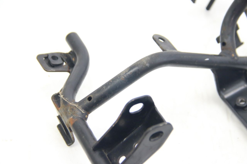 photo de ARAÑA FRONTAL SUZUKI SIXTEEN 125 (2008 - 2010) - Vista general del producto