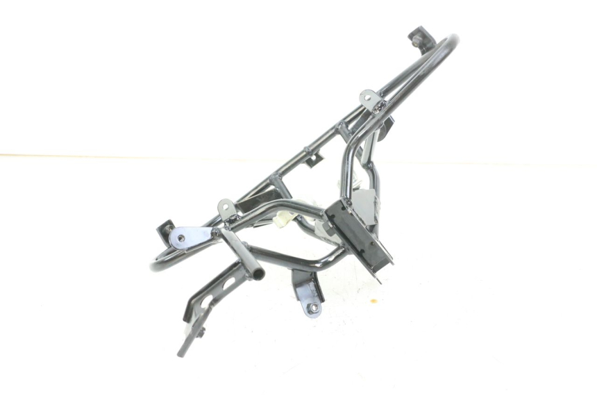 photo de CARENADO FRONTAL ARA SUZUKI BURGMAN 125 (2018 - 2021) - Otra perspectiva