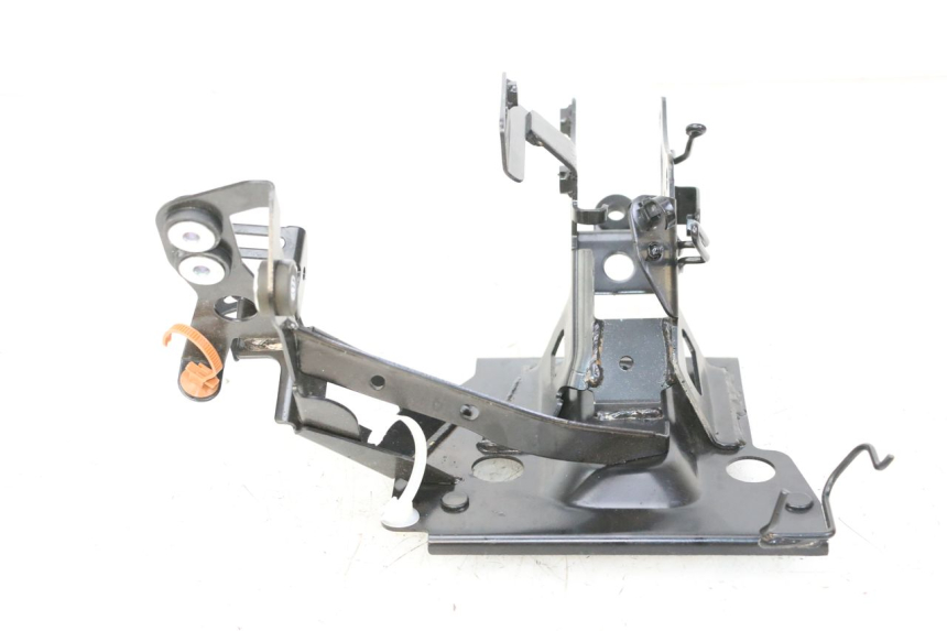 photo de CARENADO FRONTAL ARA YAMAHA XMAX X-MAX 125 (2021 - 2025) - Zoom estado de uso