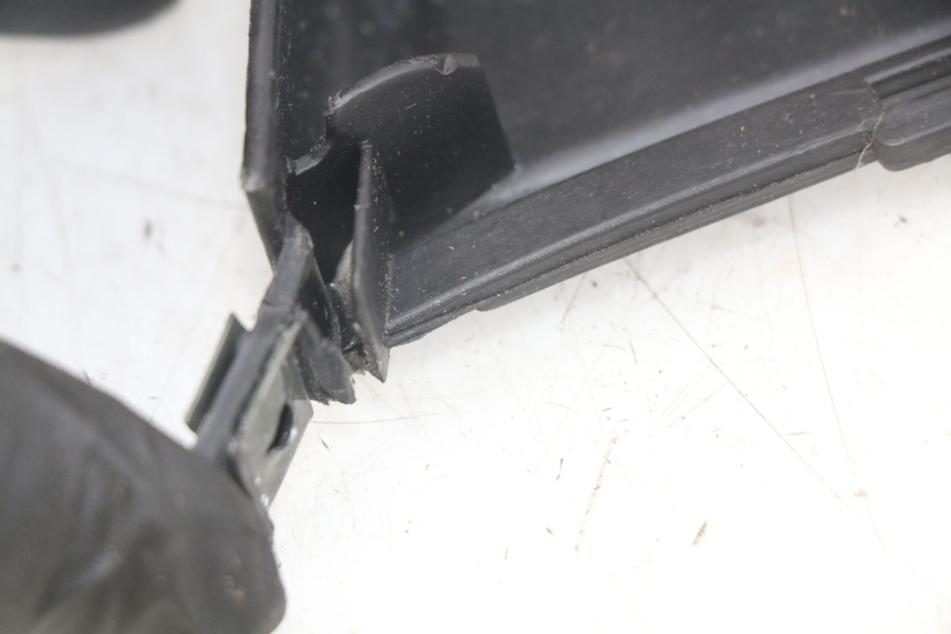 photo de ARAÑA FRONTAL PIAGGIO XEVO - X EVO 125 (2007 - 2017) - Otra perspectiva