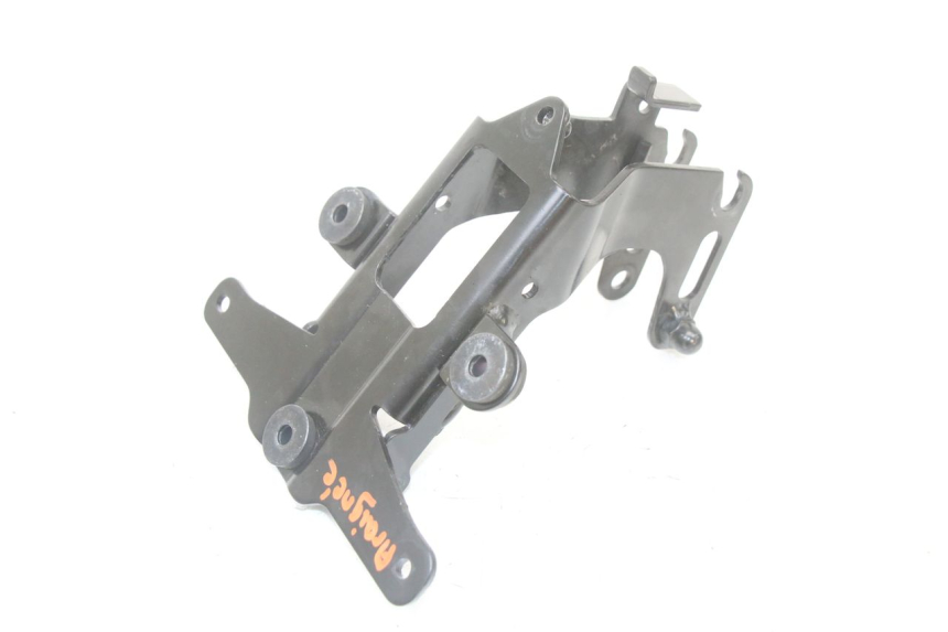 photo de CARENADO FRONTAL ARA YAMAHA TRACER 7 700 (2020 - 2024) - Primer plano técnico