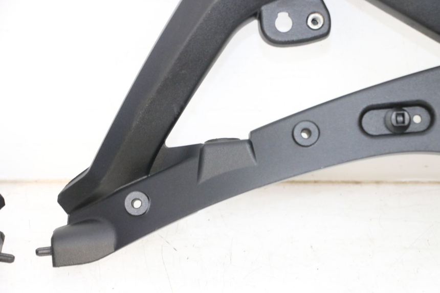 photo de CARENADO FRONTAL ARA BMW R GS 1250 (2021 - 2024) - Otra vista del artículo