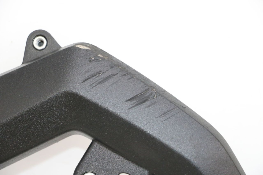 photo de CARENADO FRONTAL ARA BMW R GS 1250 (2021 - 2024) - Zoom sobre los componentes