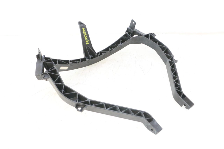 photo de CARENADO FRONTAL ARA CAN-AM SPYDER RS 1000 (2008 - 2012) - Zoom estado de uso