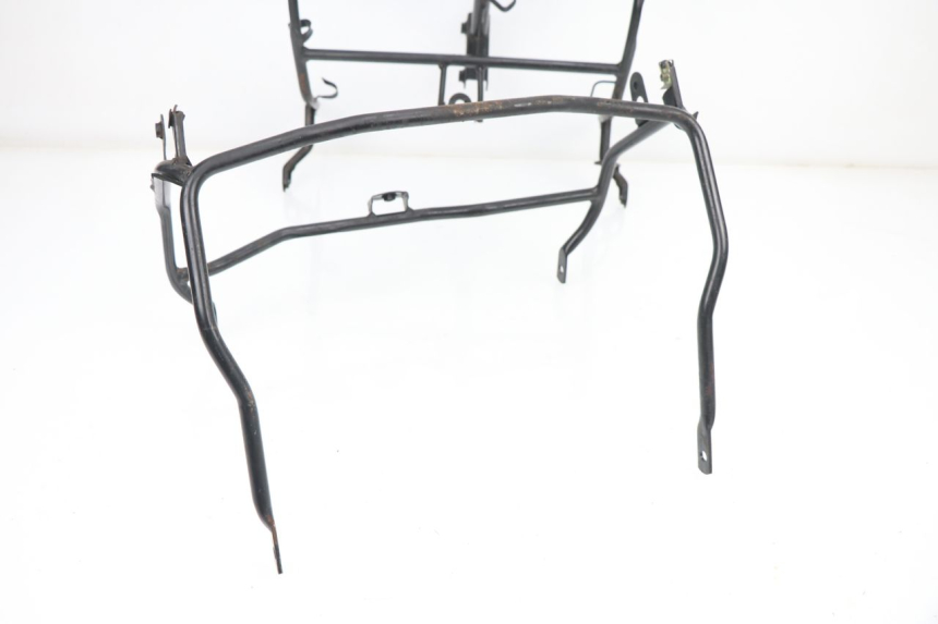 photo de CARENADO FRONTAL ARA YAMAHA TDM 3VD 850 (1991 - 1995) - Detalles de los puntos de fijación