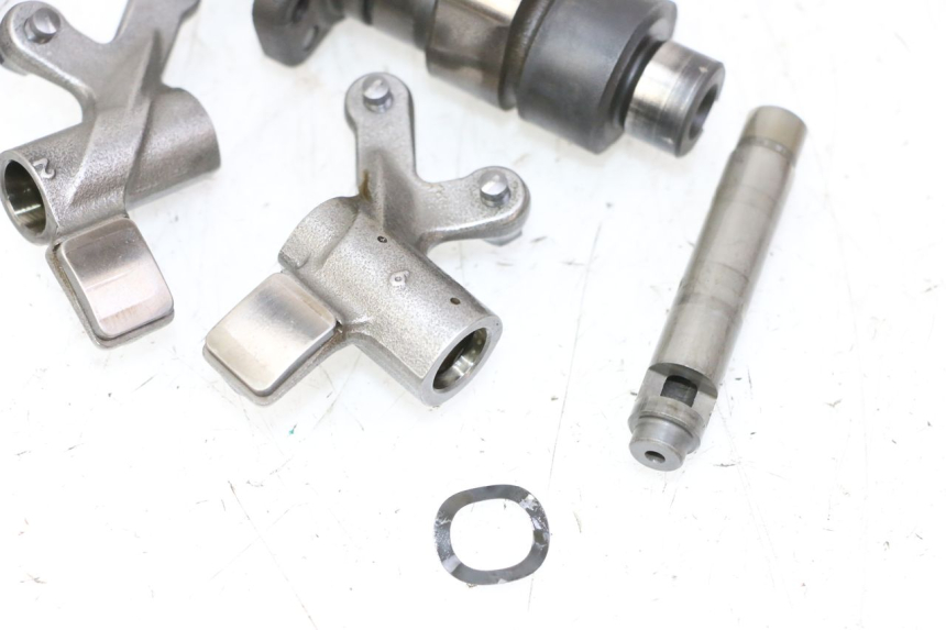 photo de ARBOL LEVAS SUZUKI BURGMAN 125 (2007 - 2014) - Estado de la superficie y material