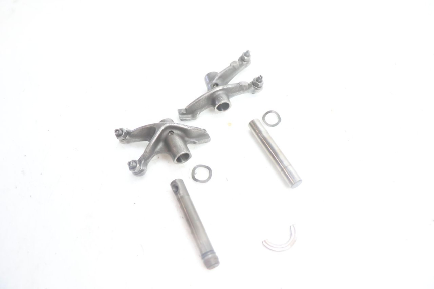 photo de ARBOL LEVAS SUZUKI DR S 600 (1985 - 1989) - Primer plano técnico