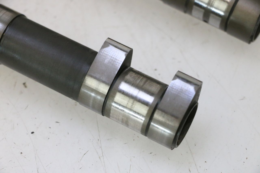 photo de ARBOL LEVAS YAMAHA FJR 1300 (2001 - 2005) - Recambio usado revisado